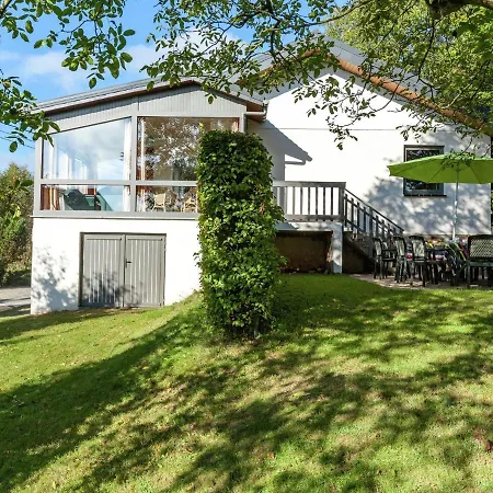 Holiday home Luxurious In With Sauna Malmedy